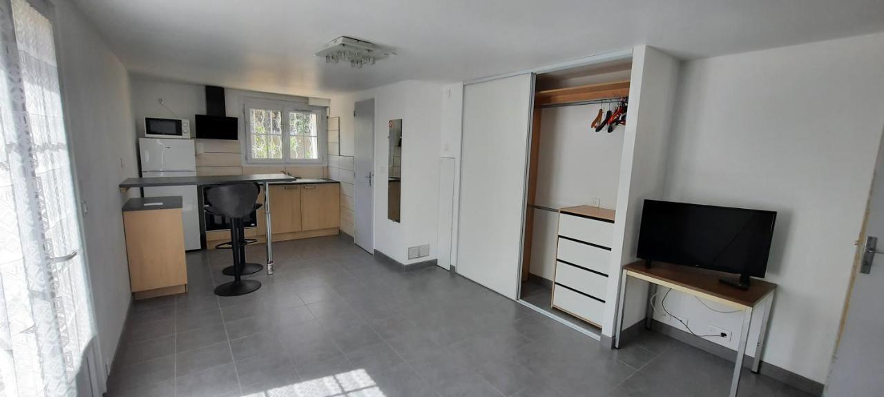 Studio 25 Le Pradet Buitenkant foto